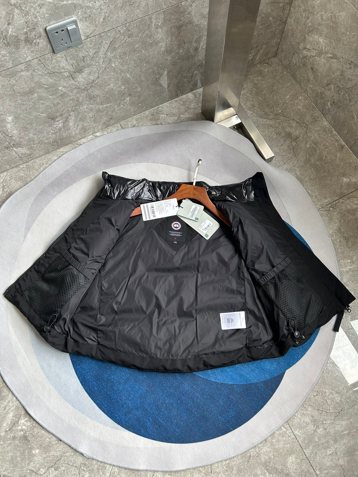 Canada Goose Quilted Black Zip-Front Puffer Vest