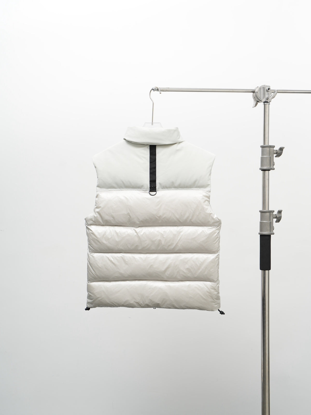 Moose Knuckles White Quilted Zip-Front Puffer Vest