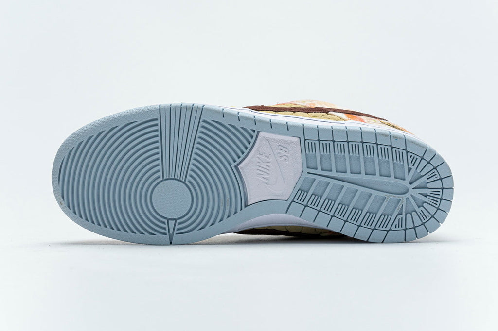 Nike SB Dunk Low Street Hawker 2021 Reps Sneaker CV1628-800