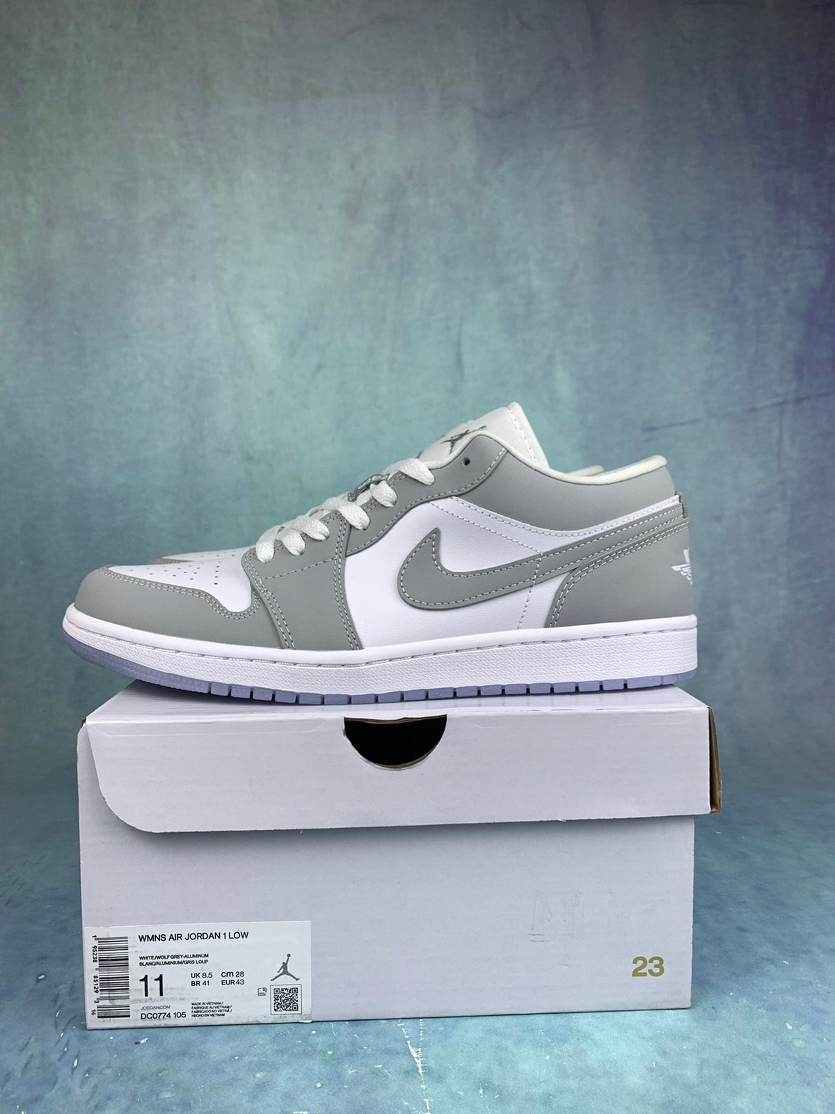 Air Jordan 1 Low Fog Grey Unisex Sneakers DC0774-105