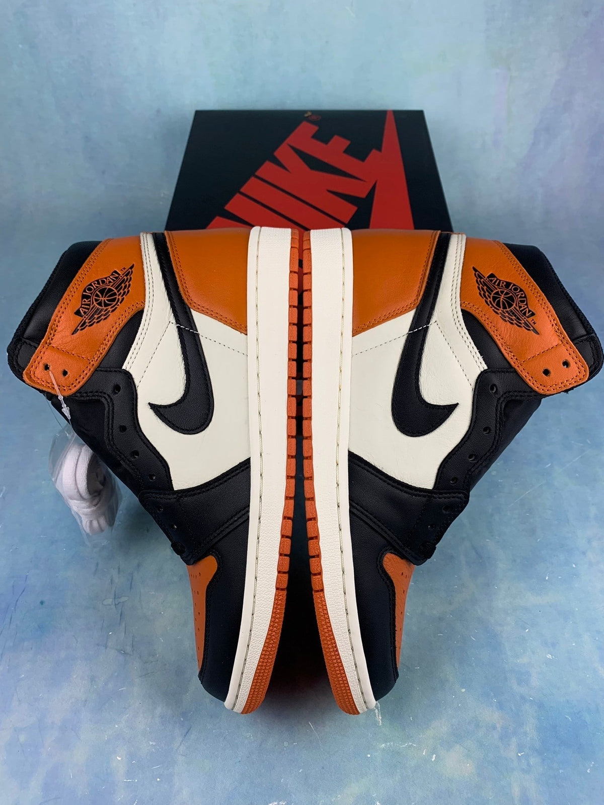 Air Jordan 1 High Black Shattered Backboard 555088-005 Unisex Sneakers