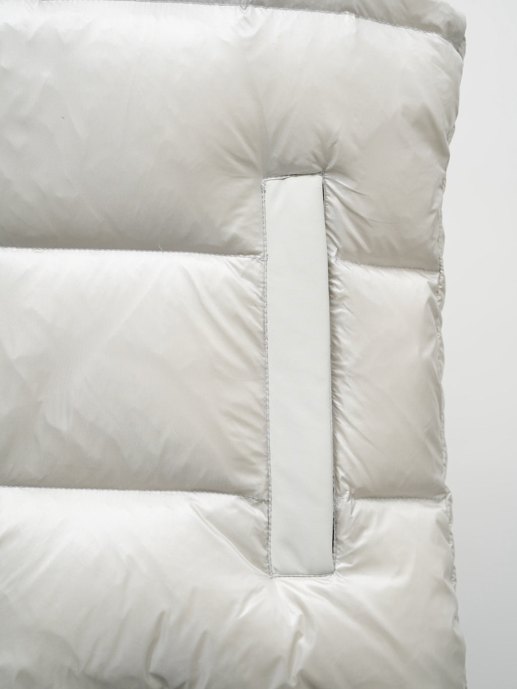 Moose Knuckles White Quilted Zip-Front Puffer Vest