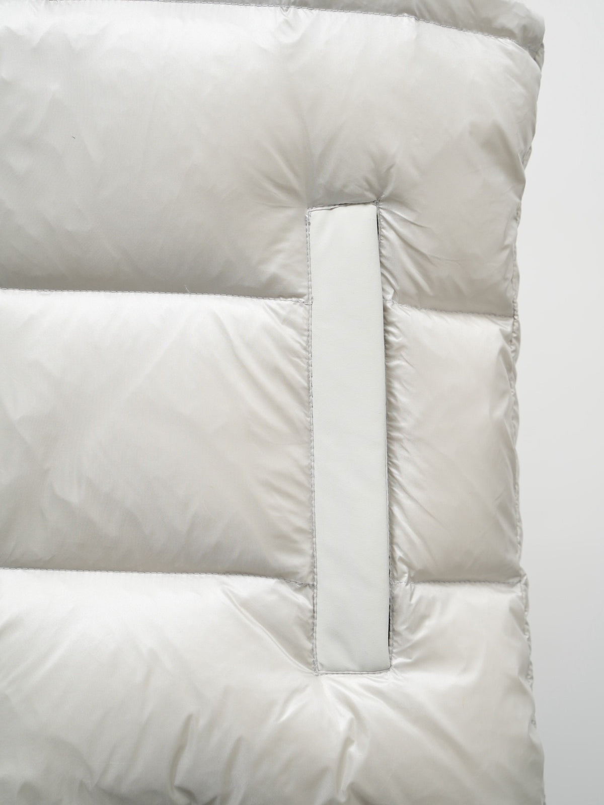 Moose Knuckles White Quilted Zip-Front Puffer Vest
