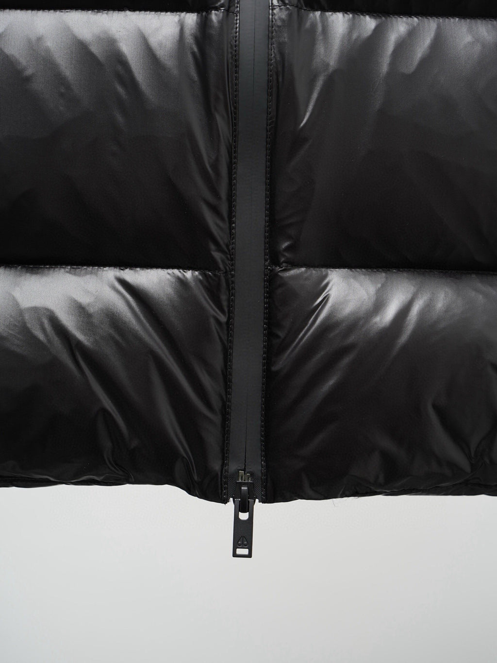 Moose Knuckles Black Quilted Zip-Front Puffer Vest