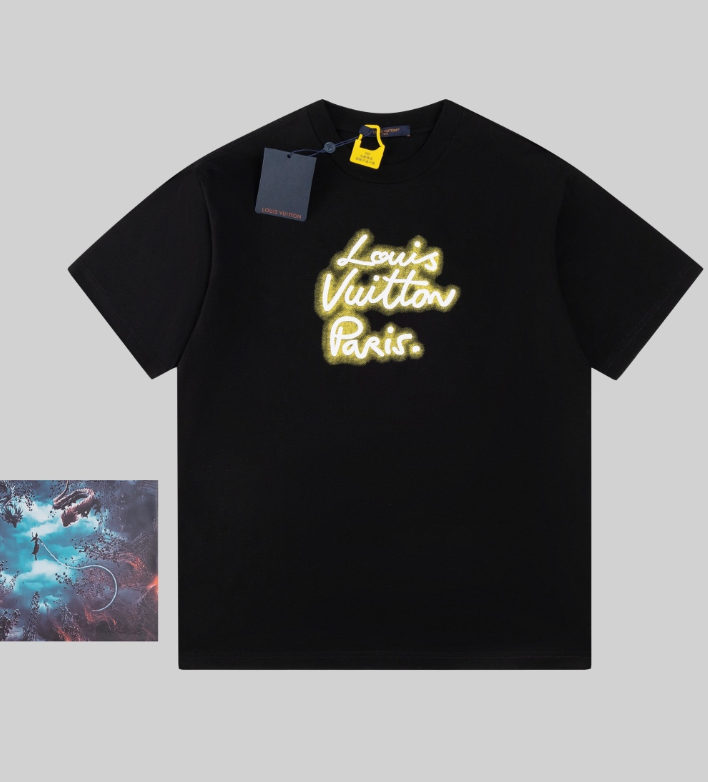 Paris Graffiti Script Tee