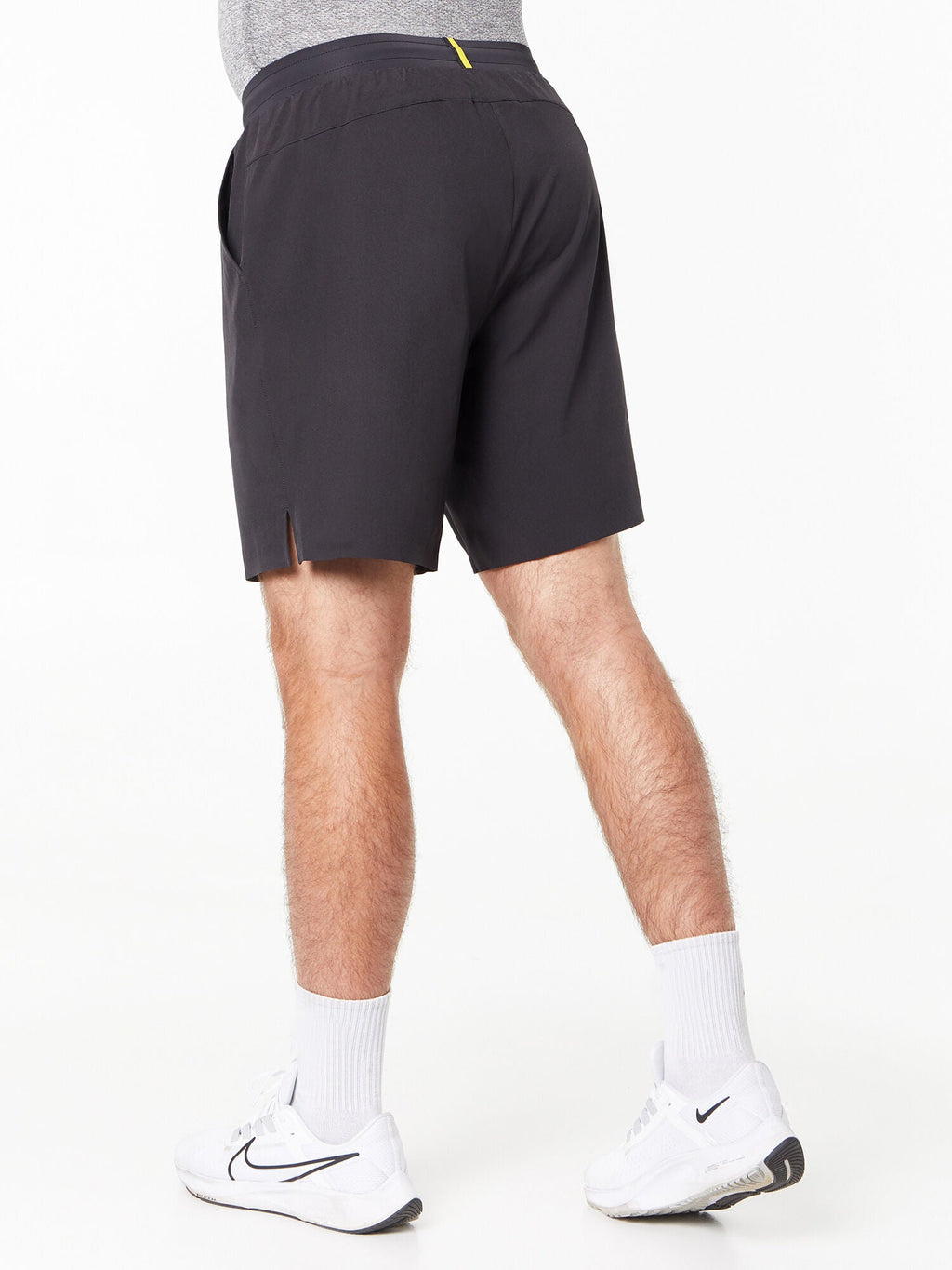 SPEED 8" SHORT BLACK