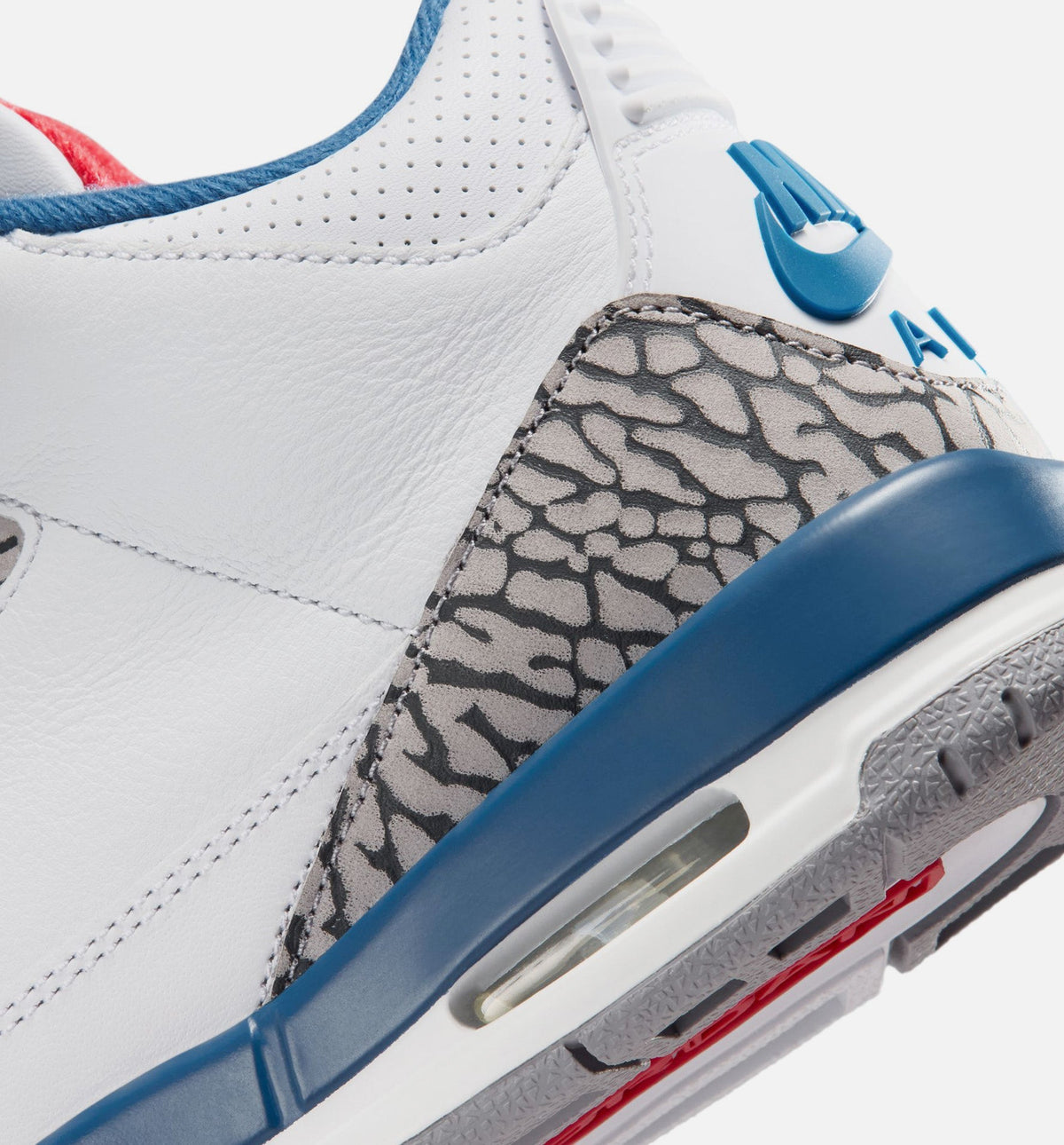 Air Jordan 3 Retro OG True Blue Grade School Shoes - White Fire Red True Blue
