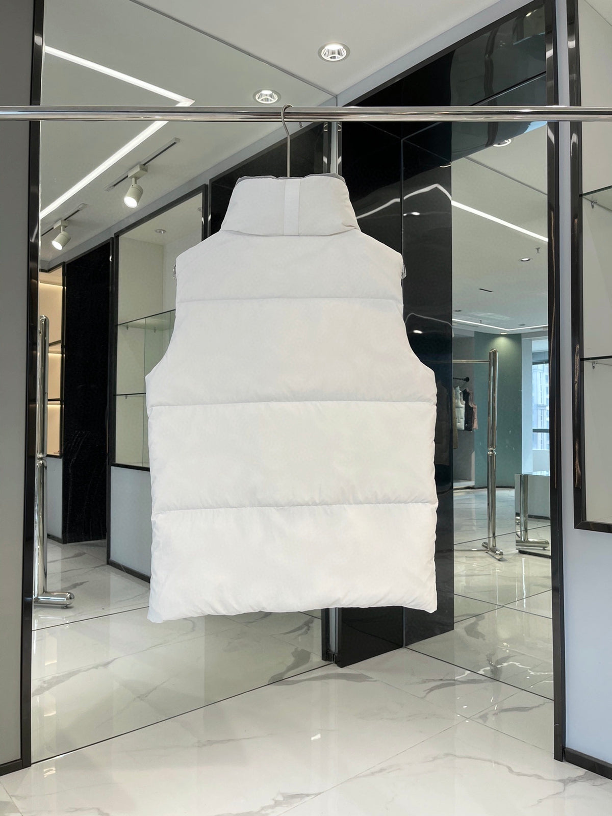 Canada Goose Quilted White Zip-Front Puffer Vest