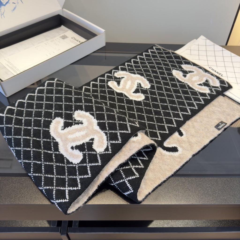 Chanel Grid Knit Scarf