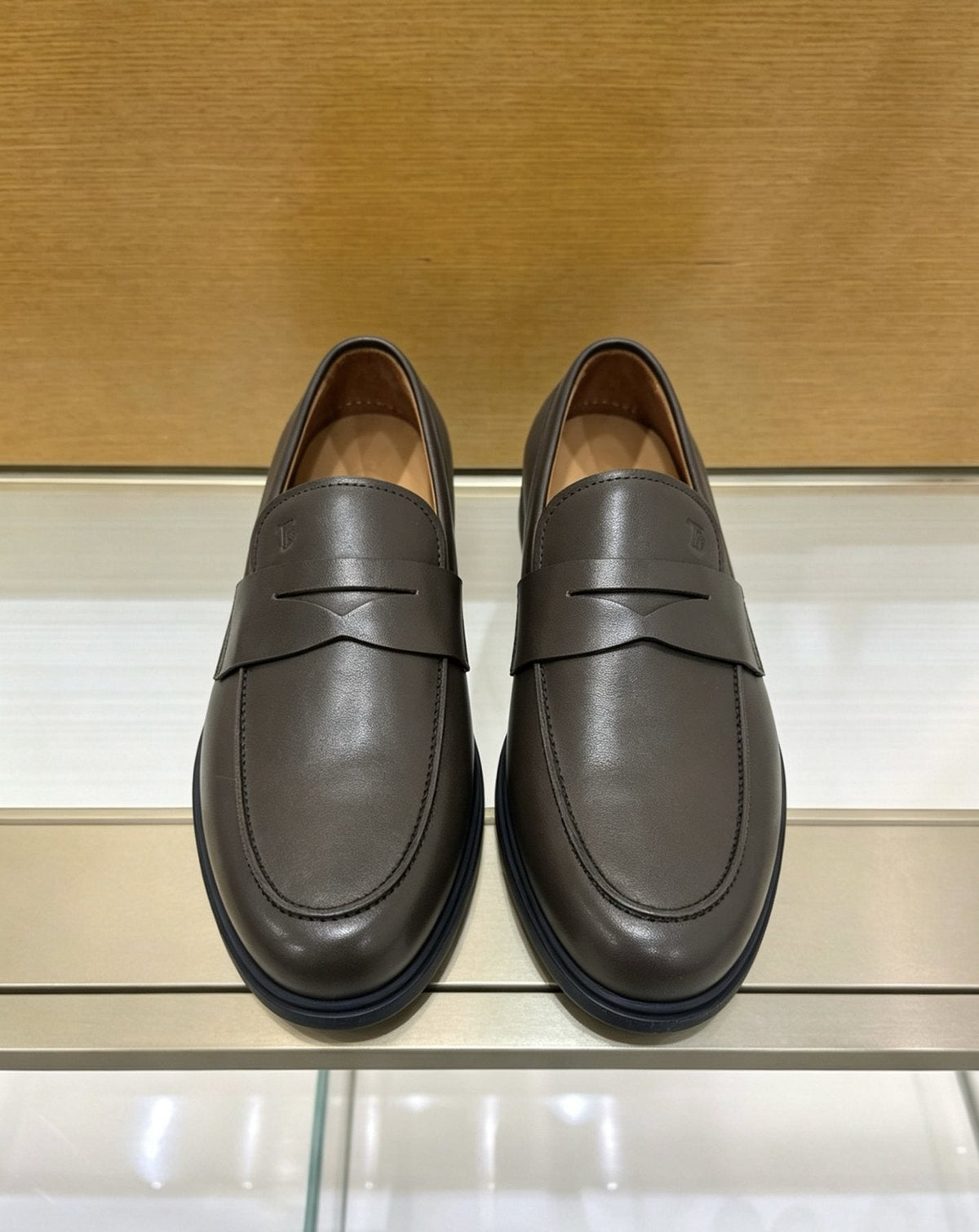 TOD'S Apron-Toe Slip-On Loafers
