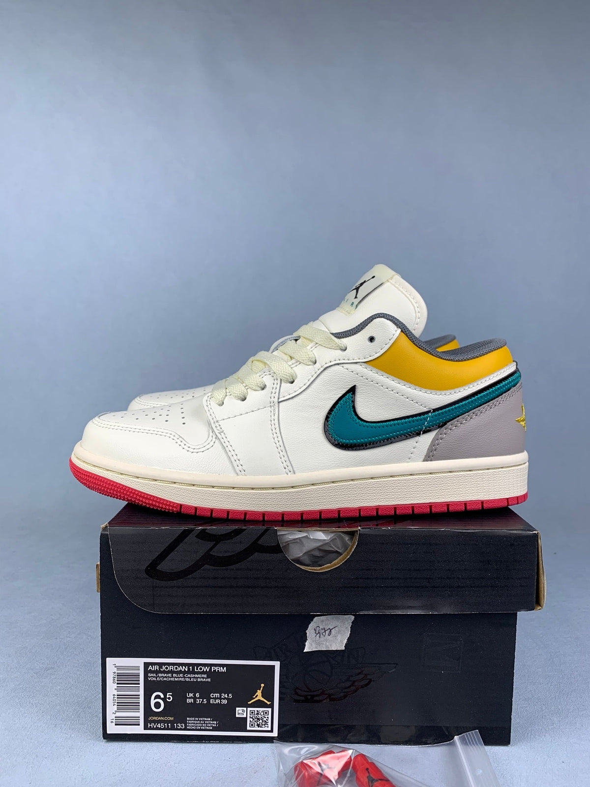 Air Jordan 1 Low Mandarin Duck Sails White Unisex Sneakers HV4511-133